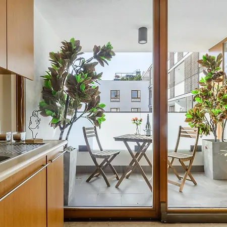 Lumina Luxury 3-rooms In Warsaw