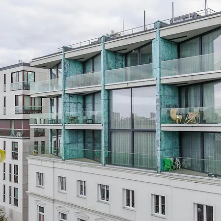 Lumina Stylish 3-rooms In *